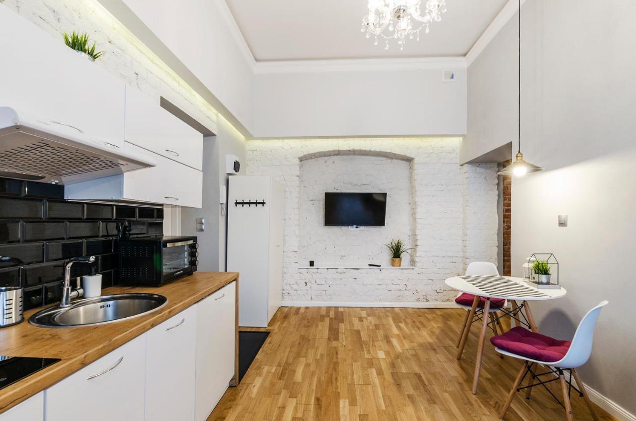 Standard Apartment On 6 Sierpnia Лодзь Екстер'єр фото